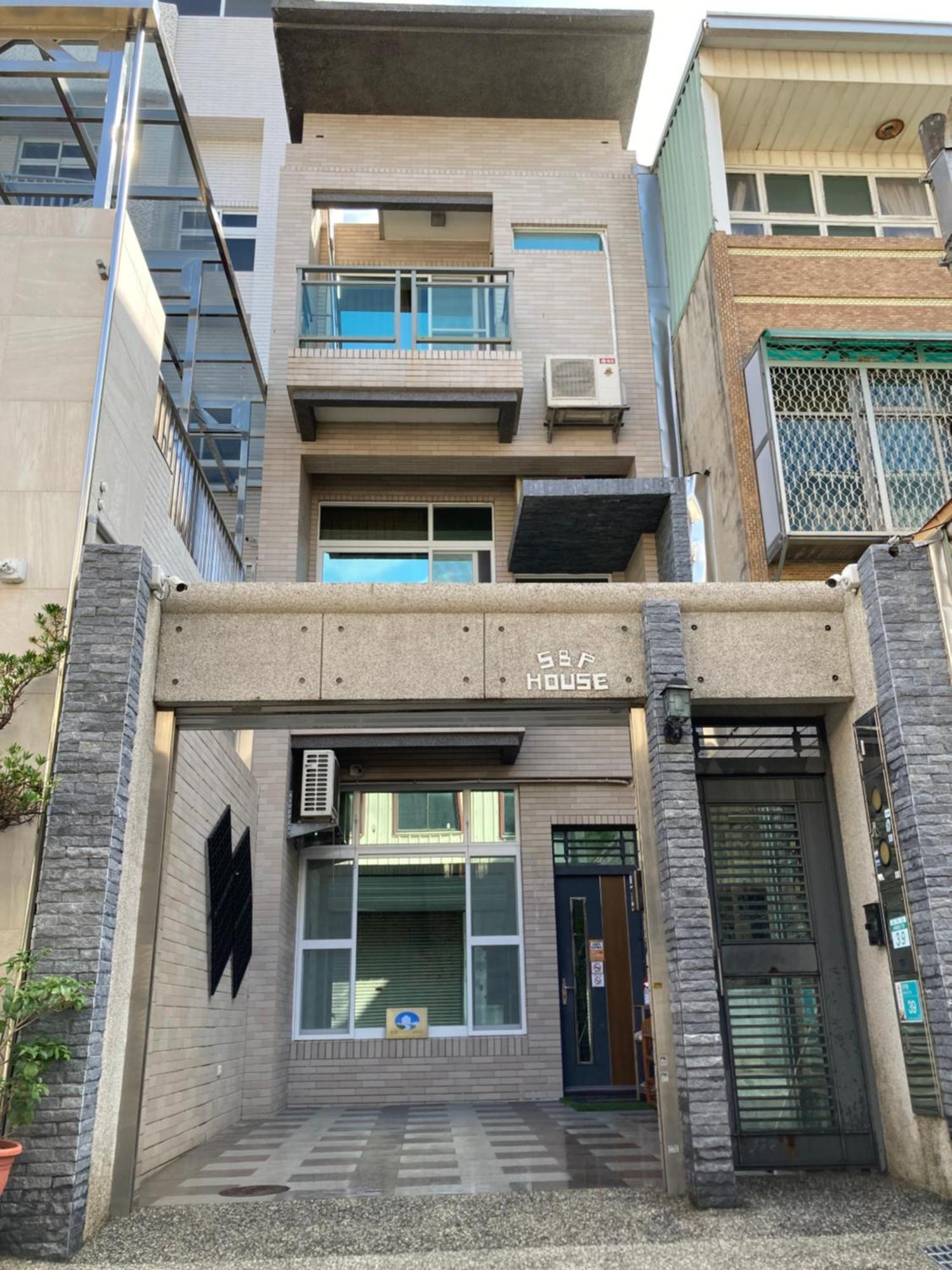 S & P House Apartment ไถหนาน ภายนอก รูปภาพ